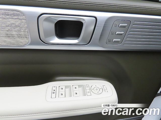 Hyundai Santafe 2024 — photo 12