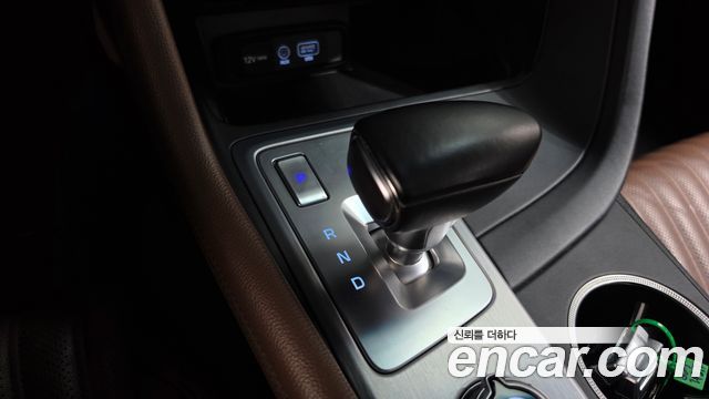 Genesis G70 2018 — photo 26