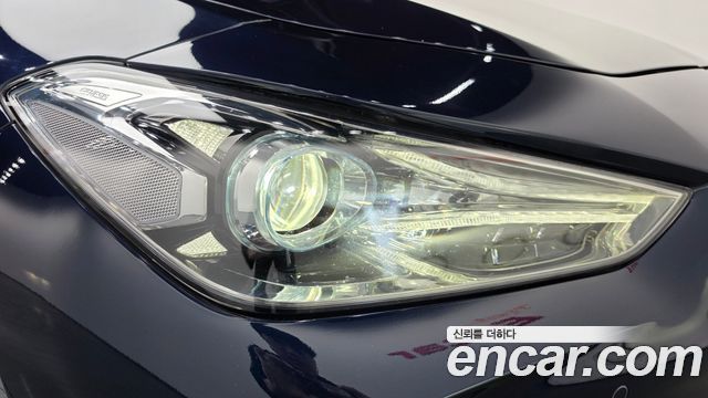 Genesis G70 2018 — photo 8