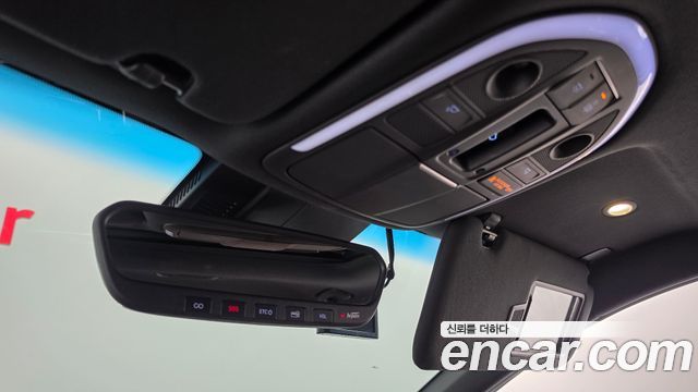 Genesis G70 2018 — photo 30