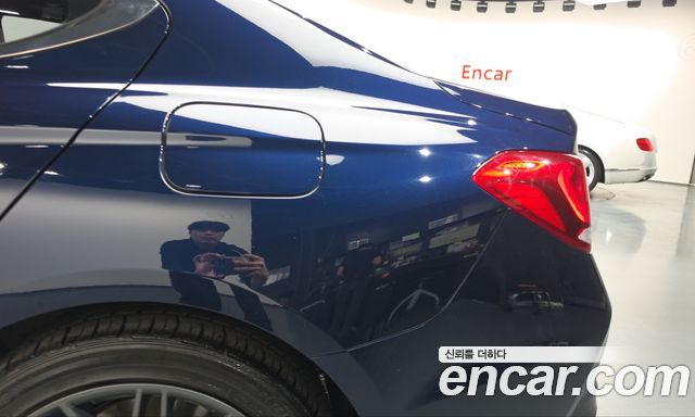 Genesis G70 2018 — photo 37