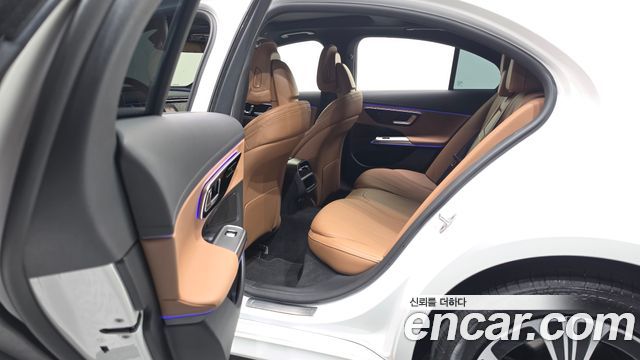 Mercedes-Benz E-Class 2026 — photo 16