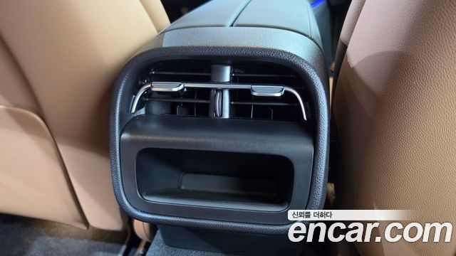 Mercedes-Benz E-Class 2026 — photo 31