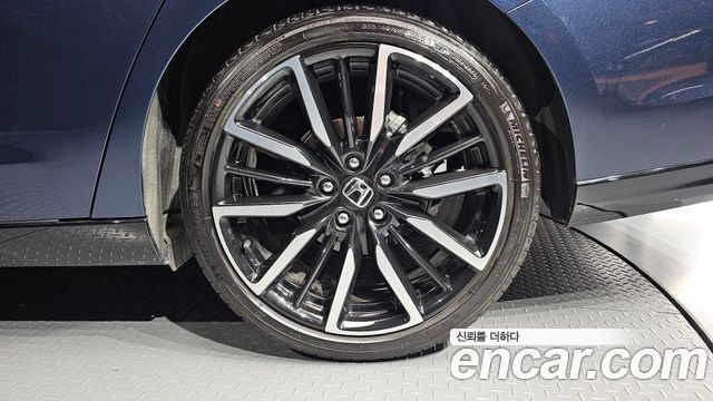 Honda Accord 2023 — photo 7