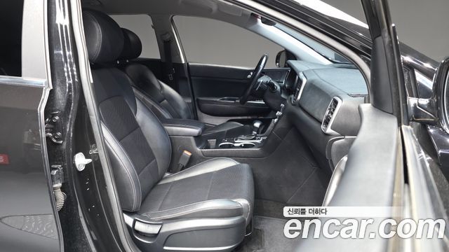 Kia Sportage 2022 — photo 17