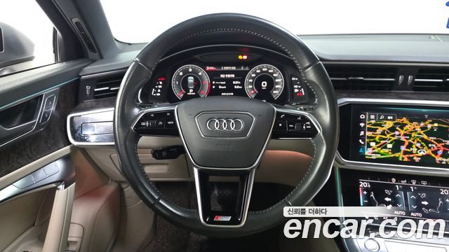Audi A6 2020 — photo 13