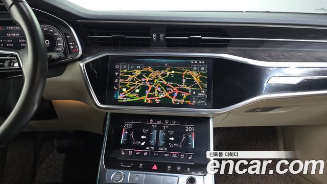 Audi A6 2020 — photo 14