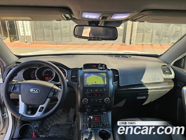 Kia Sorento 2012 — photo 4