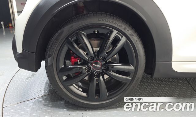 Mini Cooper Convertible 2024 — photo 5