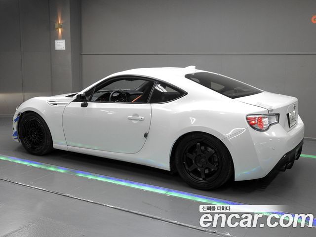 Toyota 86 2017 — photo 2