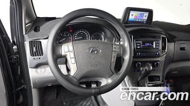 Hyundai Starex 2020 — photo 18