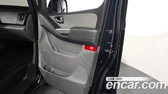 Hyundai Starex 2020 — photo 14