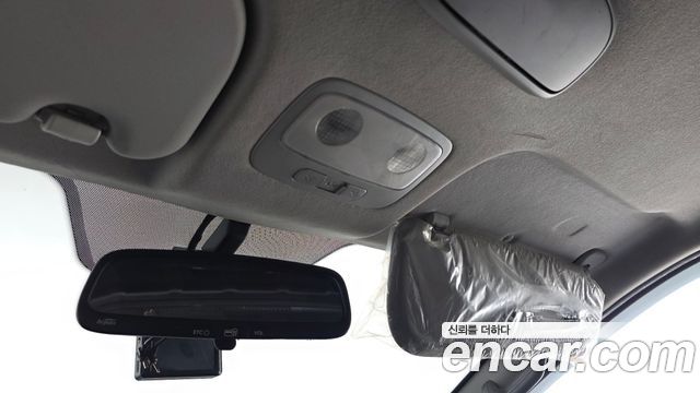 Hyundai Starex 2020 — photo 27