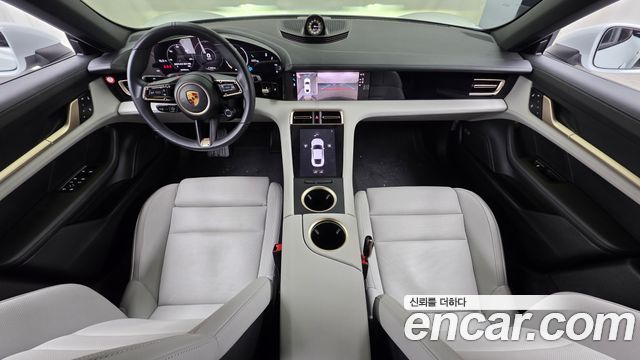 Porsche Taycan 2022 — photo 7