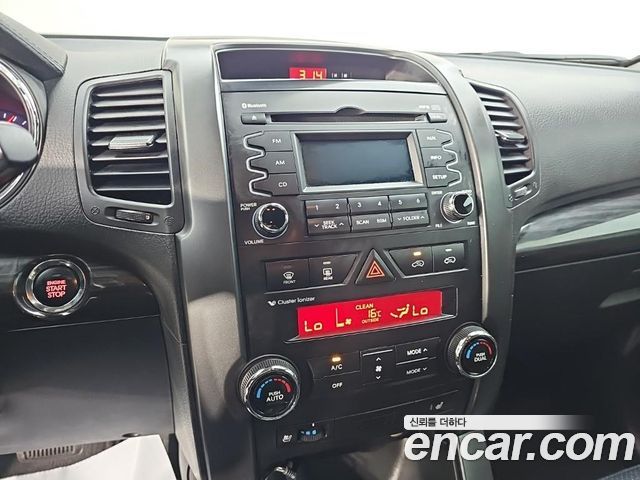 Kia Sorento 2011 — photo 14