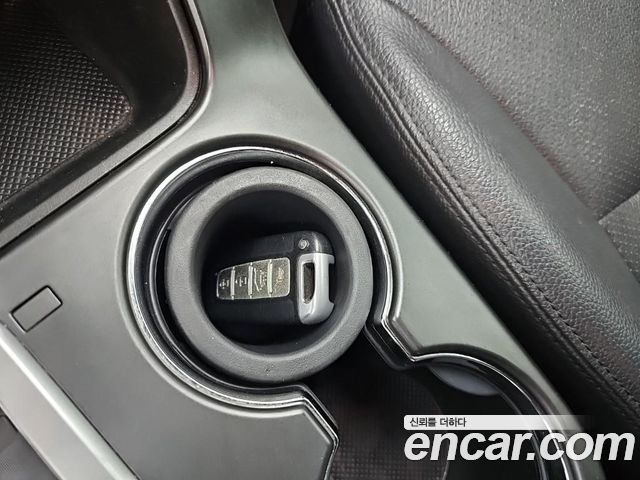 Kia Sorento 2011 — photo 15