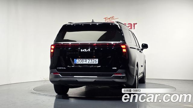 Kia Canival 2025 — photo 4