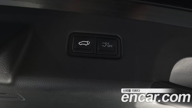 Kia Canival 2025 — photo 22