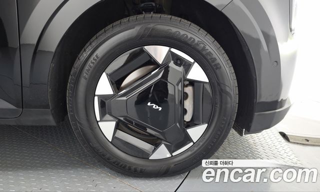 Kia Canival 2025 — photo 7