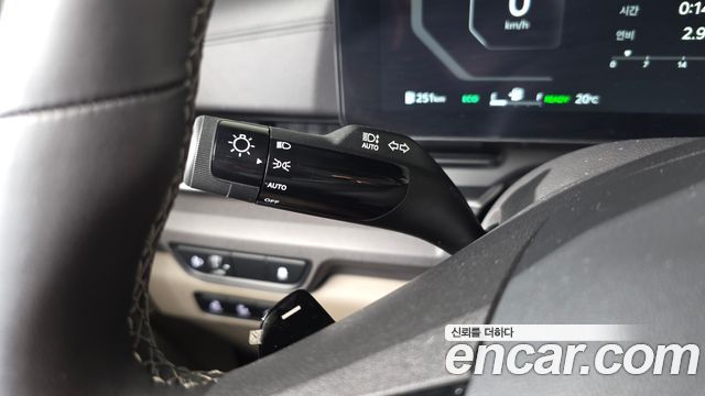 Kia Canival 2025 — photo 29