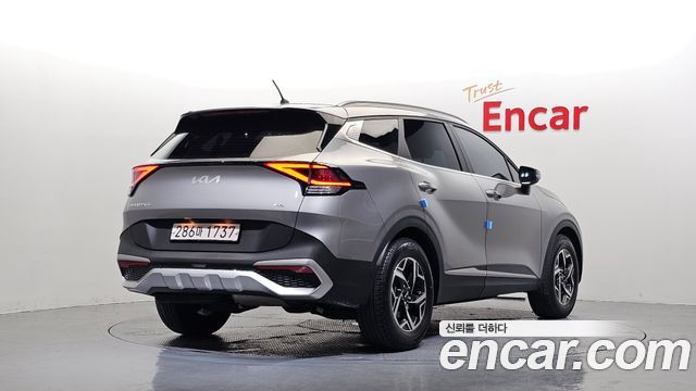 Kia Sportage 2022 — photo 2