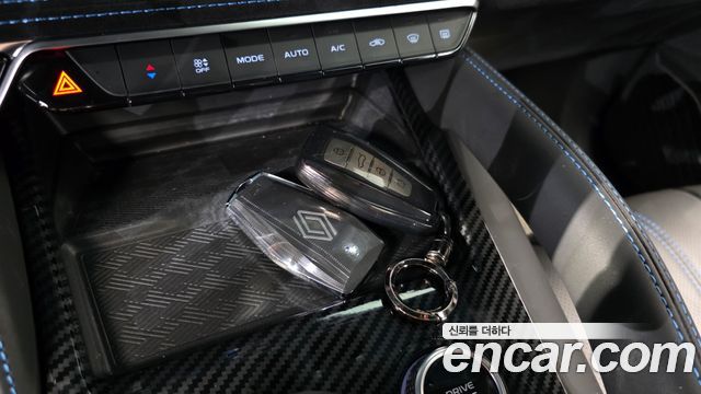 Renault Korea Grand Koleos 2025 — photo 16