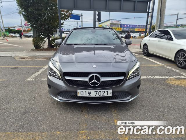 Mercedes-Benz CLA-Class 2017 — photo 1