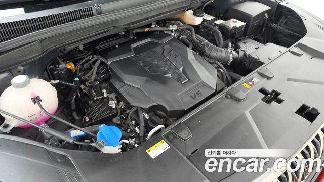 Kia Canival 2023 — photo 6