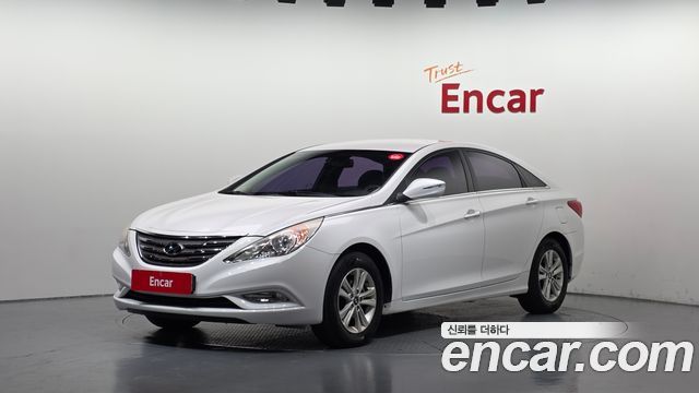Hyundai Sonata 2012 — photo 1