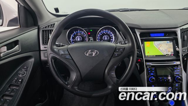 Hyundai Sonata 2012 — photo 21