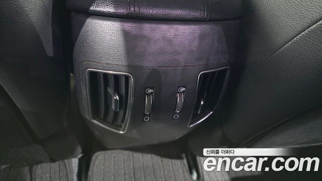Hyundai Sonata 2012 — photo 29