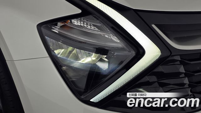 Kia Sportage 2024 — photo 8