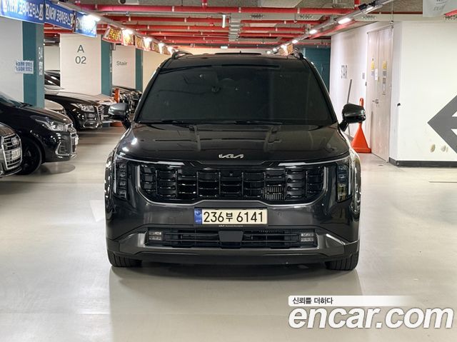 Kia Canival 2025 — photo 2