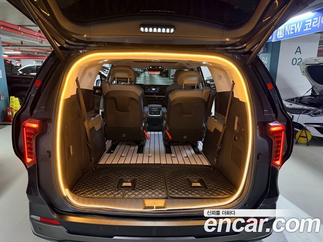 Kia Canival 2025 — photo 16