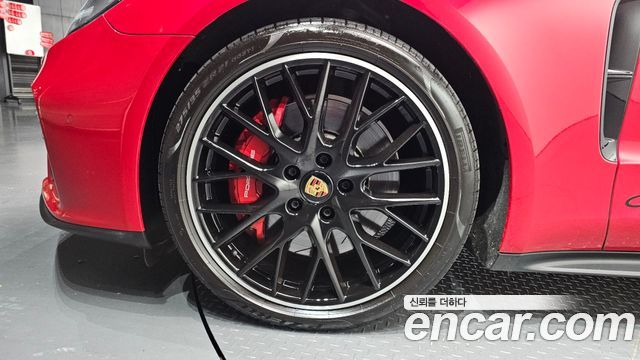 Porsche Panamera 2023 — photo 5