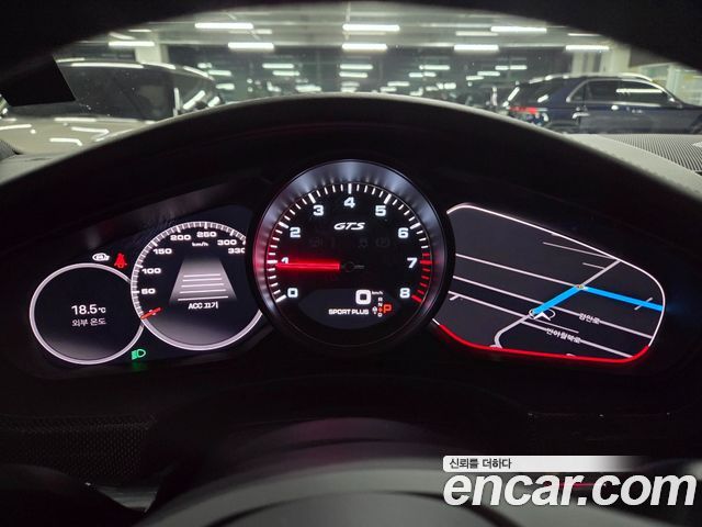Porsche Panamera 2023 — photo 8