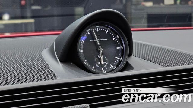 Porsche Panamera 2023 — photo 20
