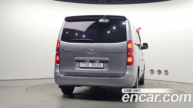 Hyundai Starex 2014 — photo 4