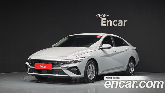 Hyundai AVANTE 2026 — photo 1