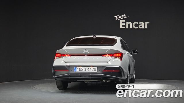Hyundai AVANTE 2026 — photo 4