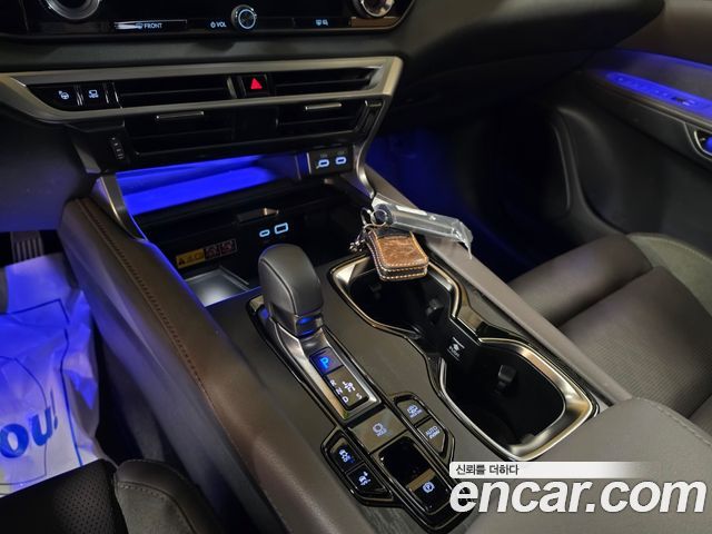 Lexus RX 2025 — photo 9