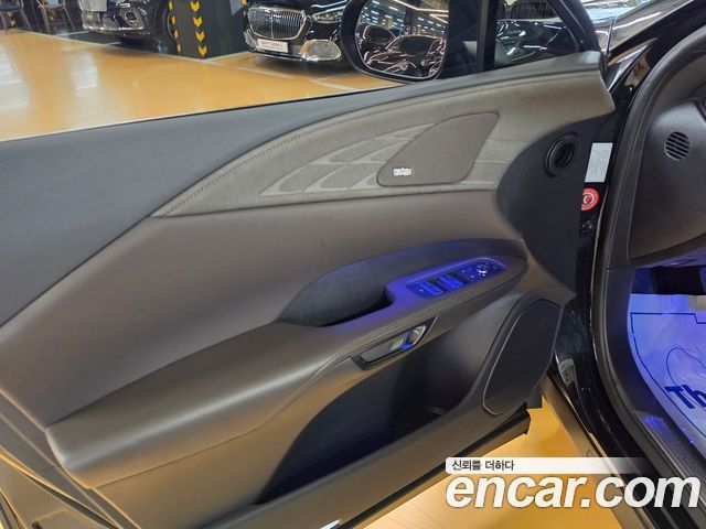Lexus RX 2025 — photo 16