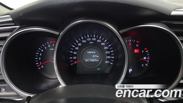 Kia K5 2014 — photo 8