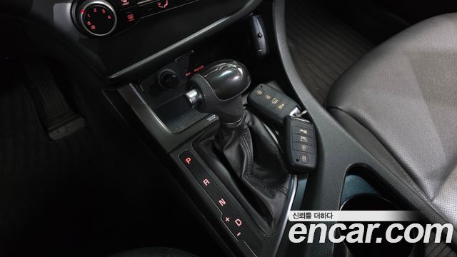 Kia K5 2014 — photo 9