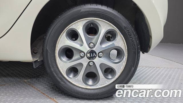 Kia morning 2012 — photo 5
