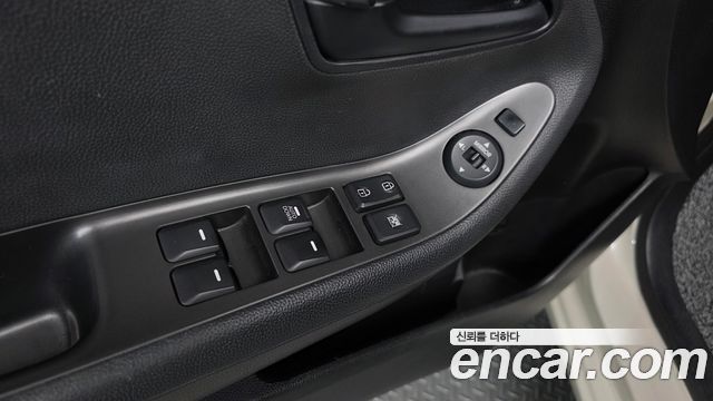 Kia morning 2012 — photo 17