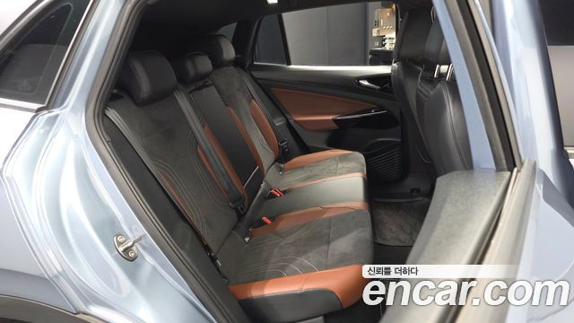 Volkswagen ID.4 2023 — photo 18