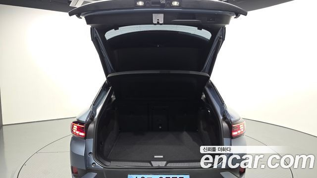 Volkswagen ID.4 2023 — photo 28