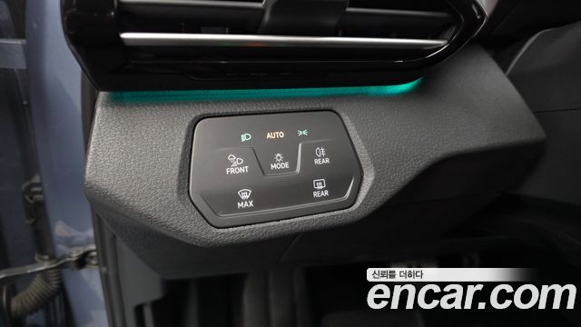Volkswagen ID.4 2023 — photo 30