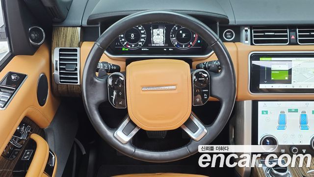 Land Rover Range Rover 2018 — photo 22